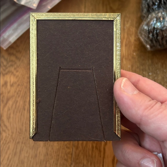 Columbia Gold Photo Frame - Picture 3 of 4